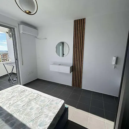 Joanon's Landscape View Daire