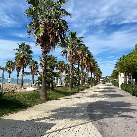 Joanon's Landscape View Голем