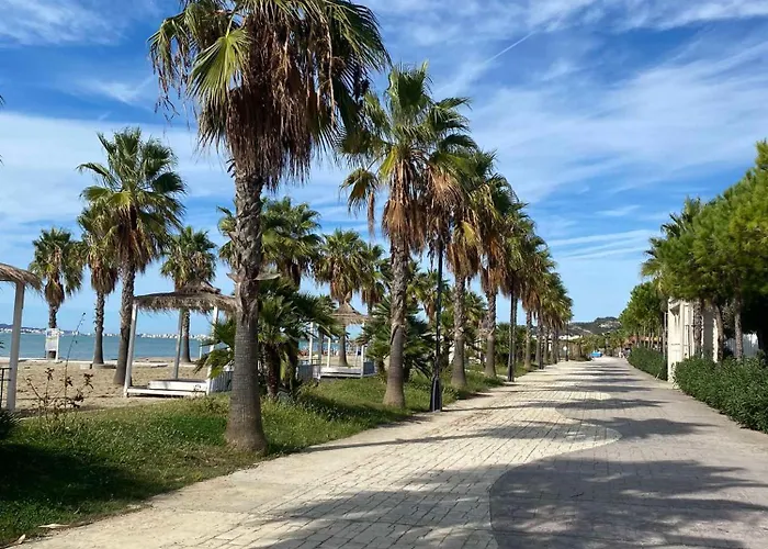 Joanon's Landscape View 格勒姆